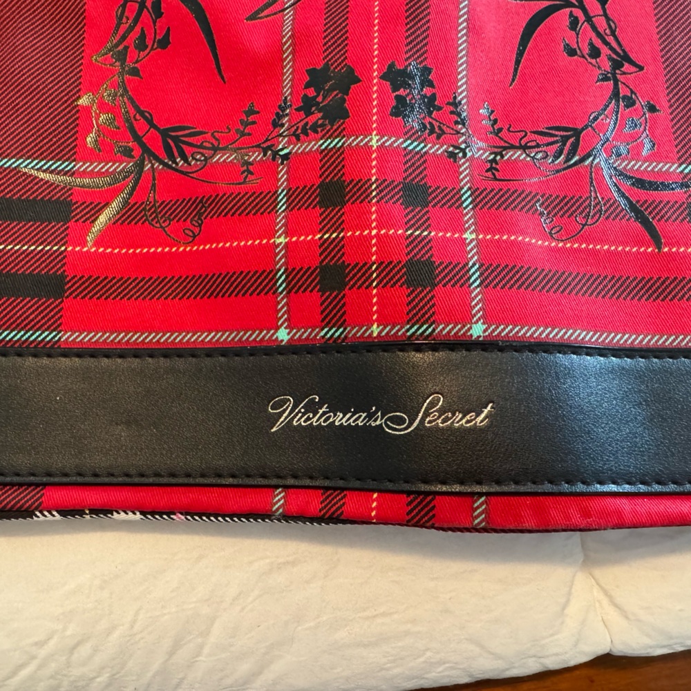 Victoria's Secret Red Plaid Tote Bag - Picture 2 of 4